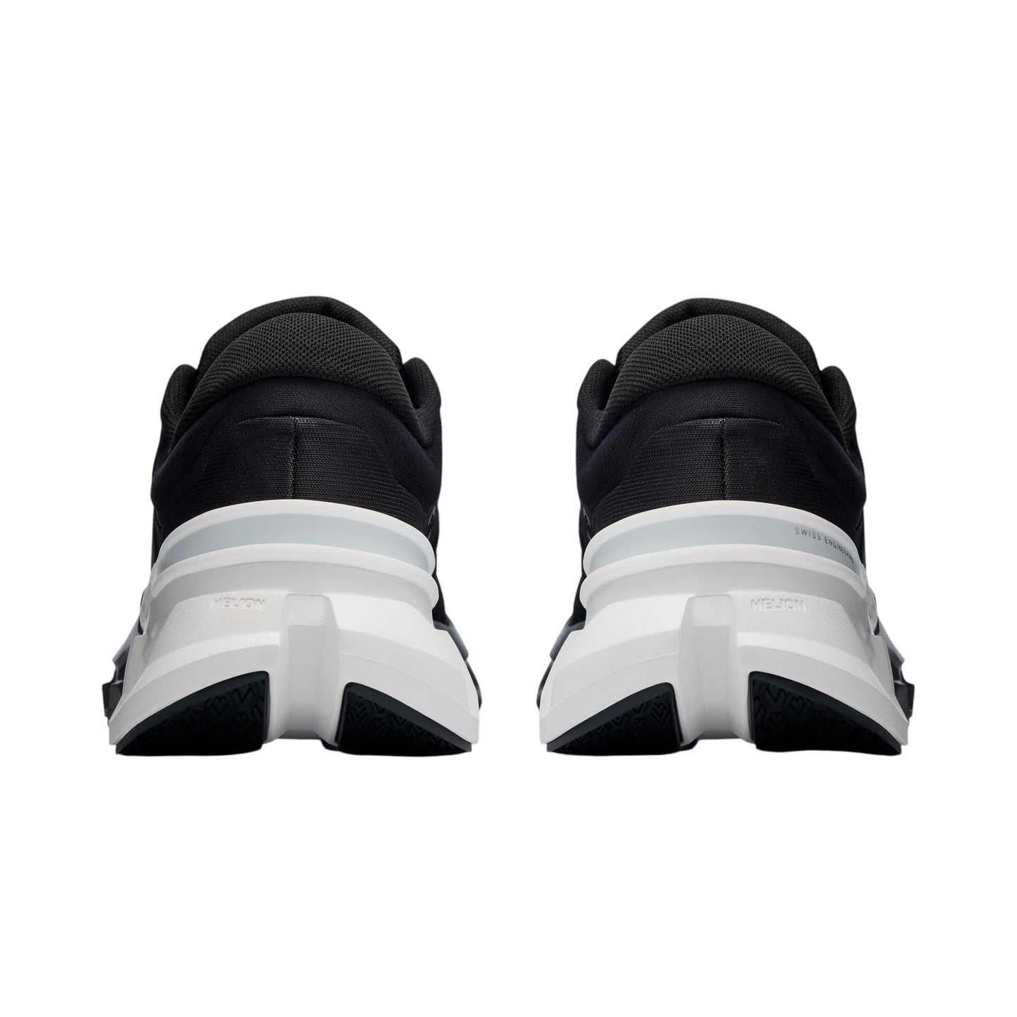 On CloudFlyer 5 | Black & White
