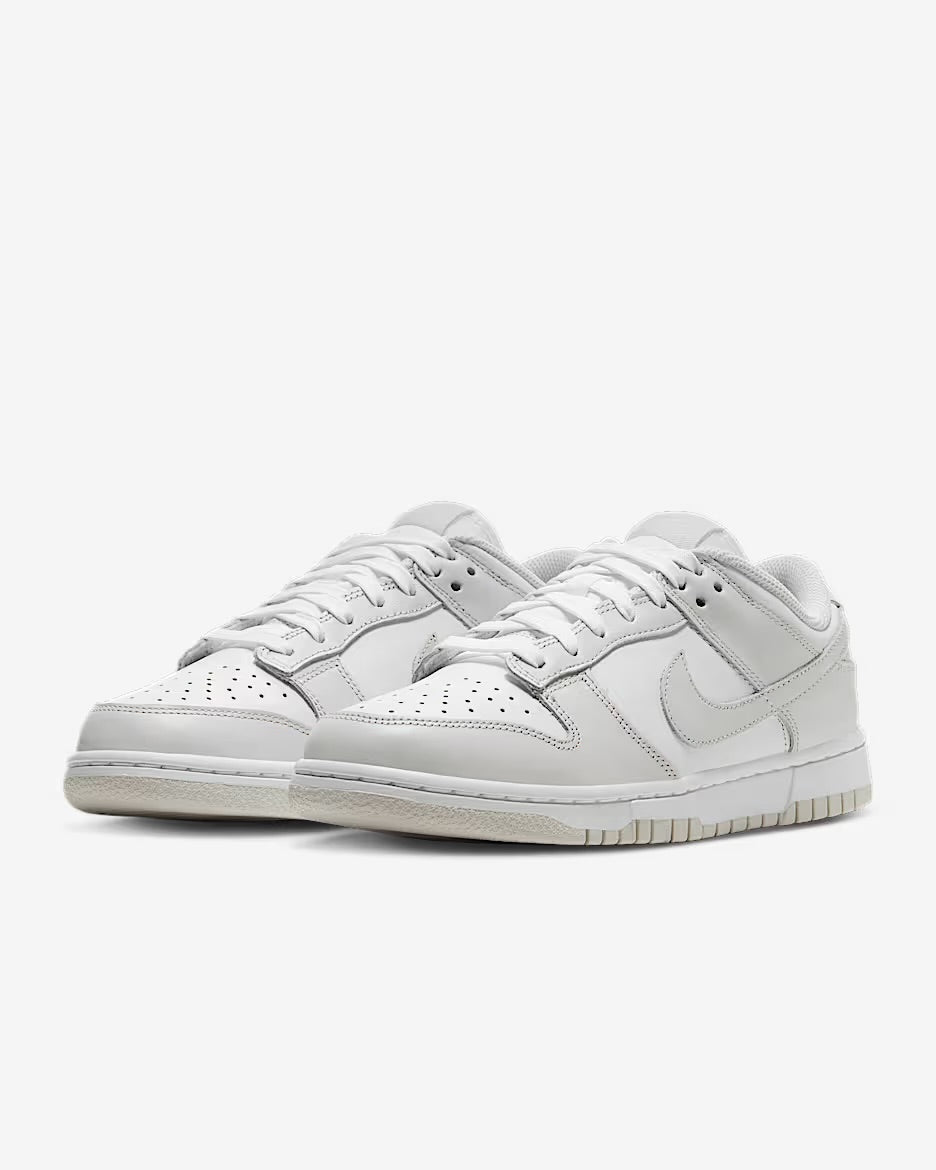 Dunk Low | Photon Dust