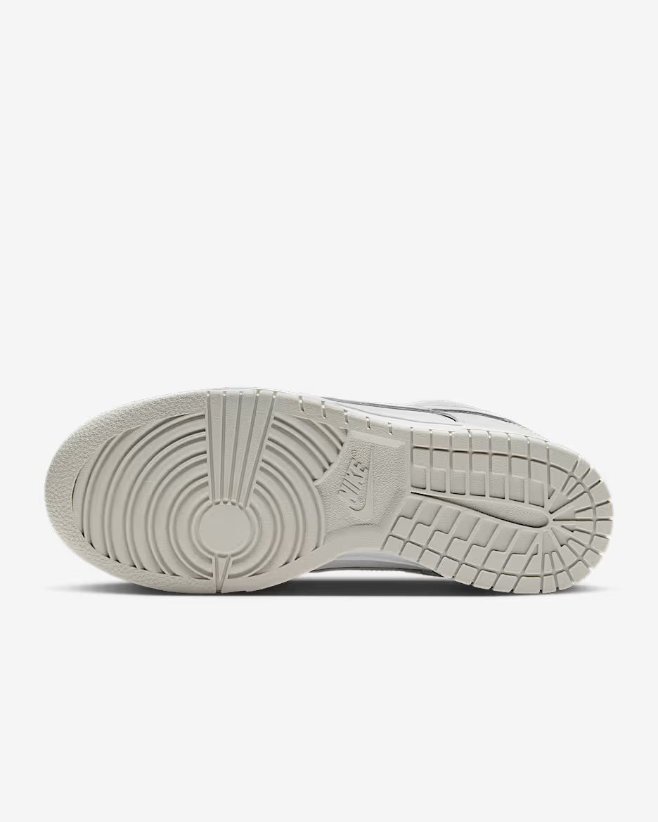 Dunk Low | Photon Dust