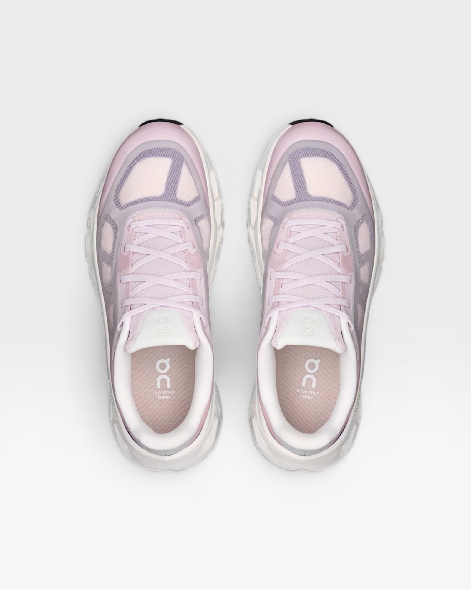 On Cloudtilt Remix | Orchid Ivory