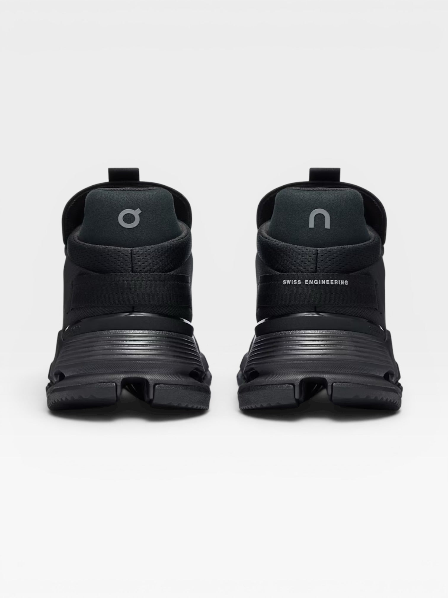 On CloudNova 2 (Sin caja) | Black