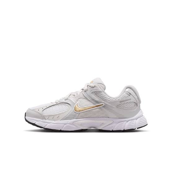 Nike V5 Rnr | White Metallic Gold