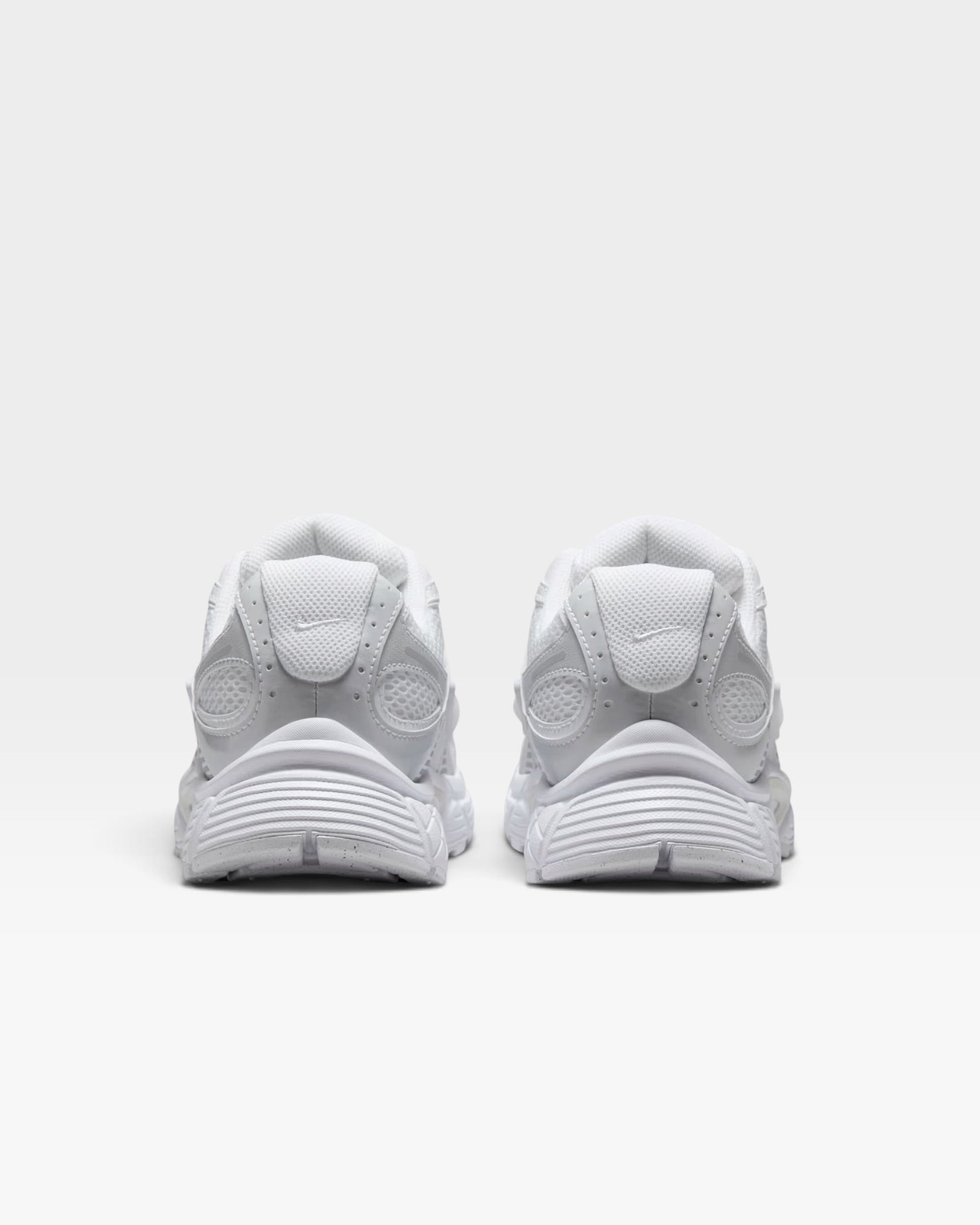 Nike V5 Rnr | White Silver