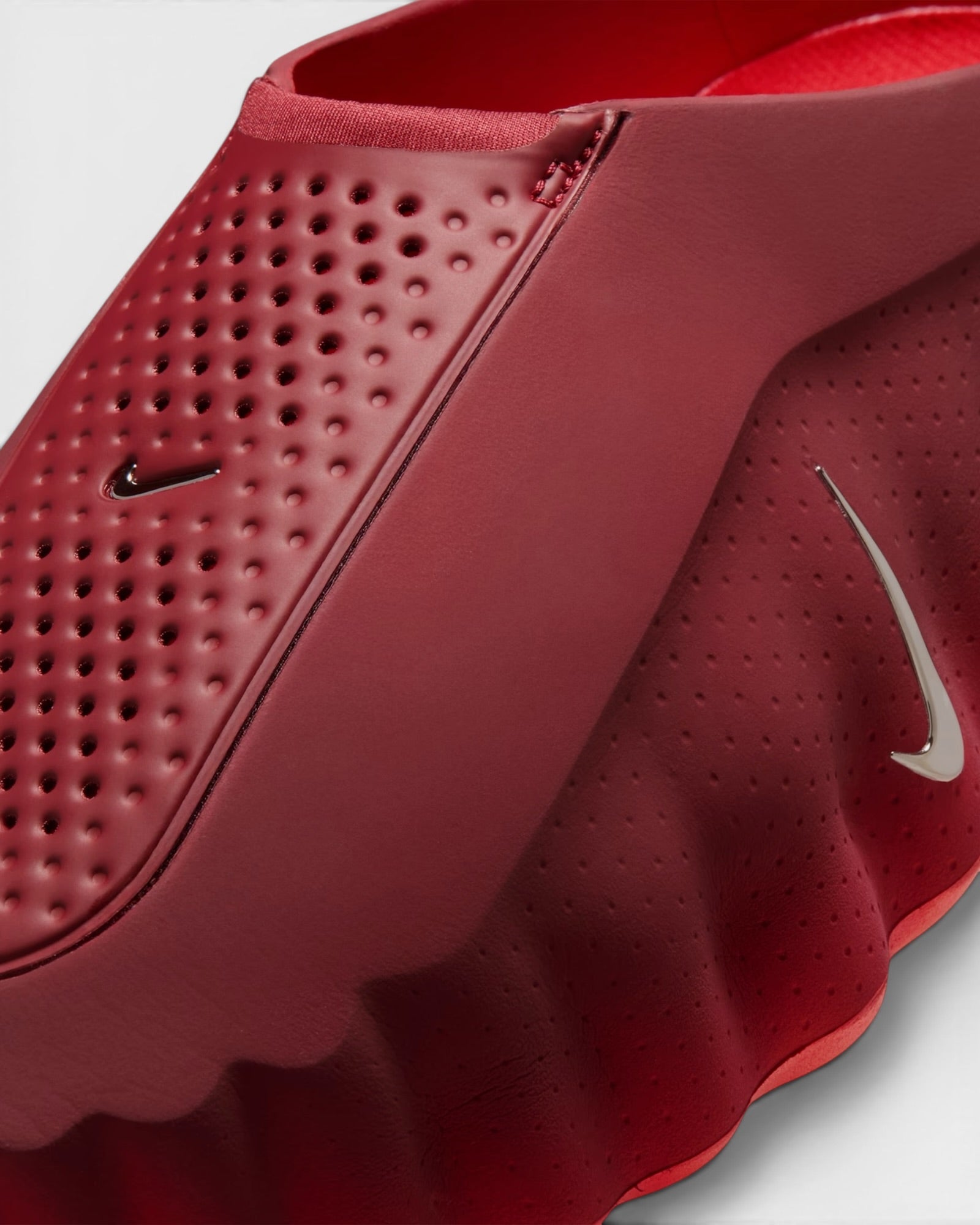 Nike Mind 001