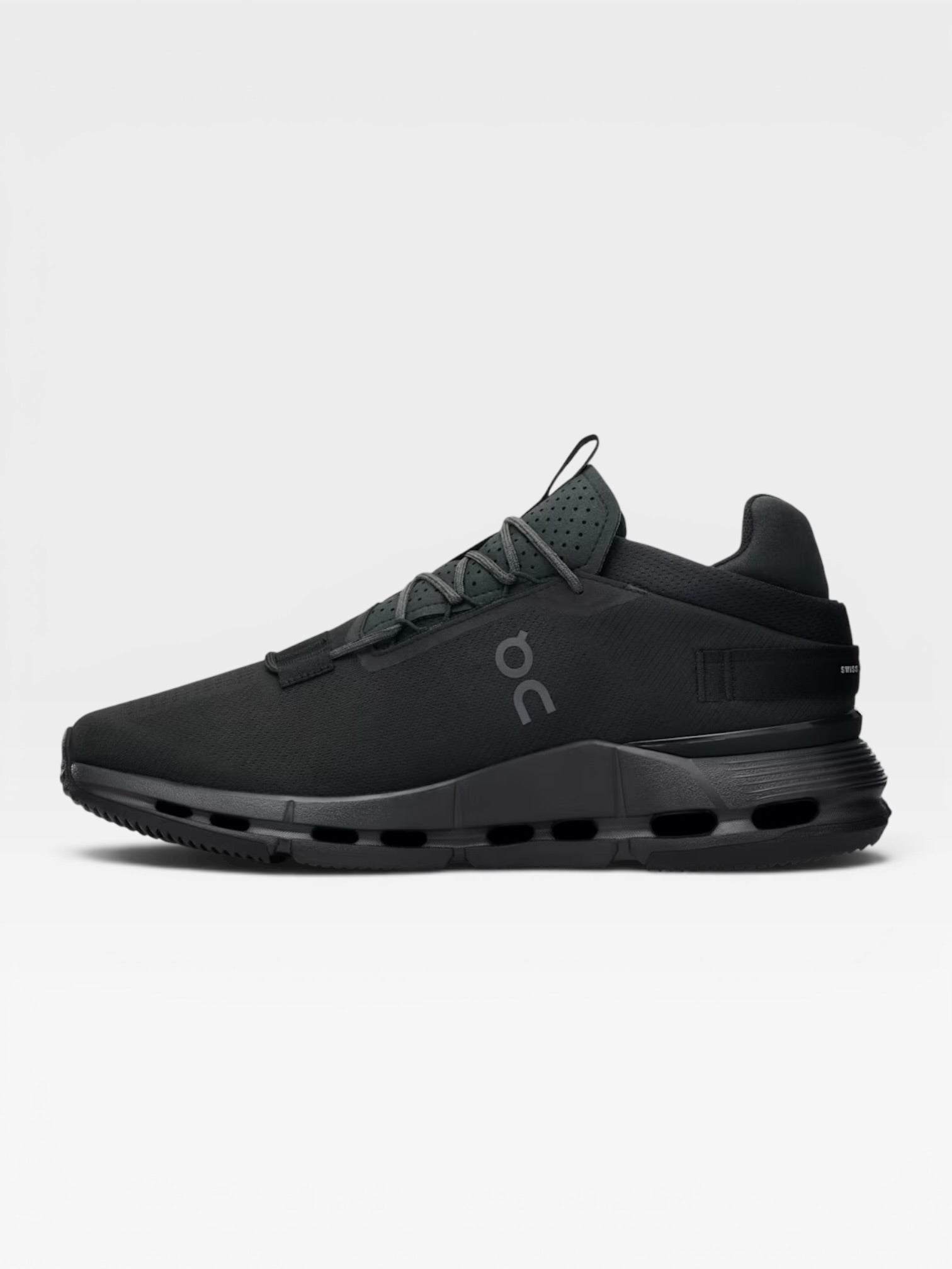 On CloudNova 2 (Sin caja) | Black