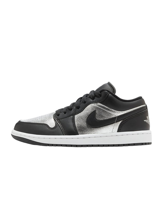 Jordan 1 Low plateado con negro