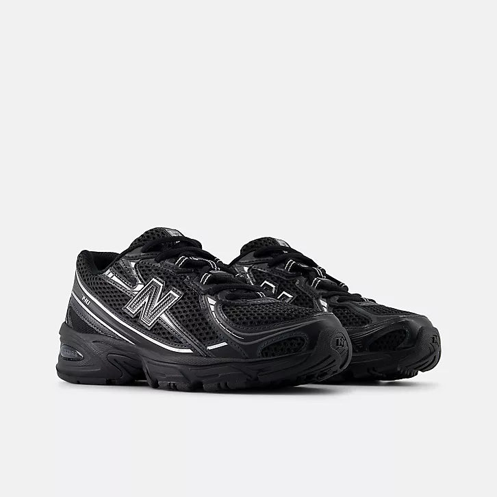 New balance 740 | Black Silver