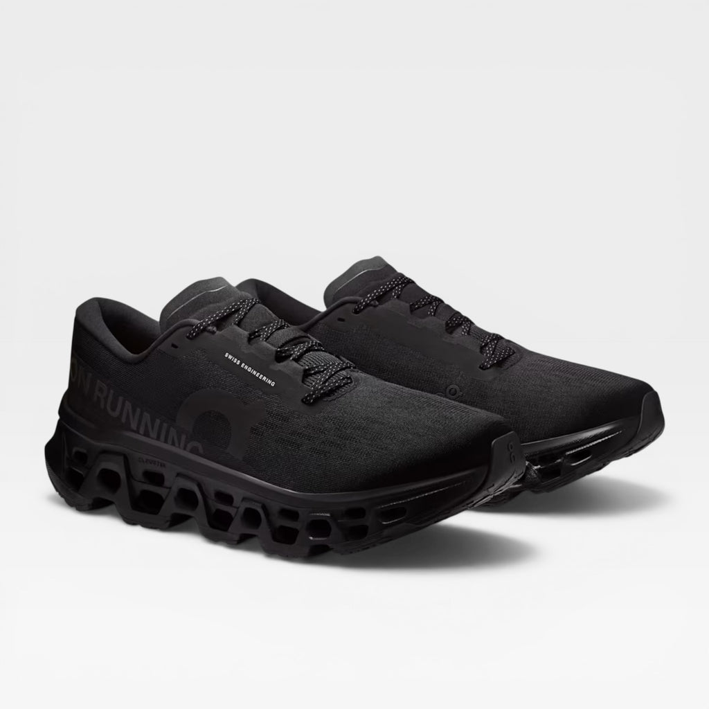 On CloudMonster 3 | Black