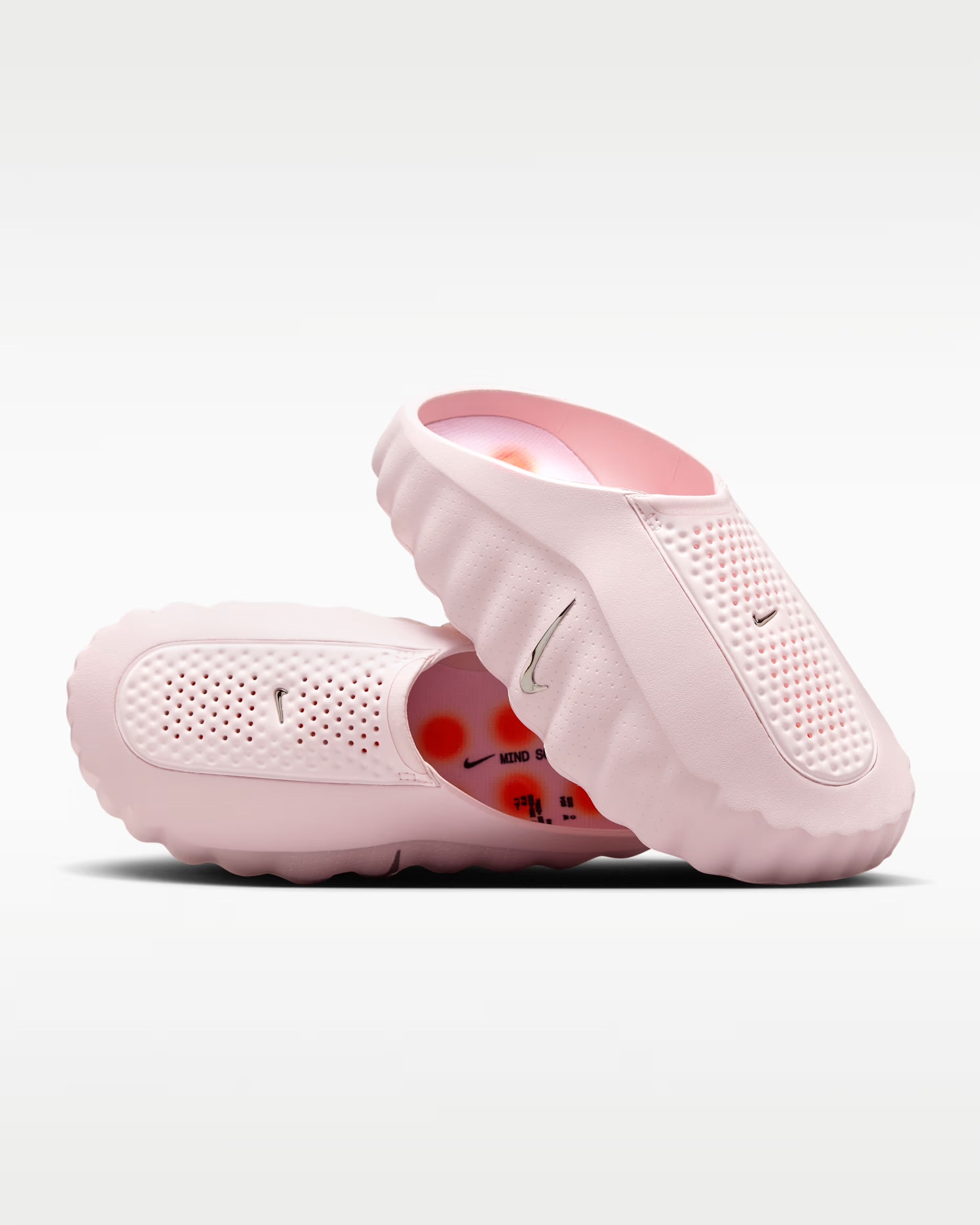 Nike Mind 001