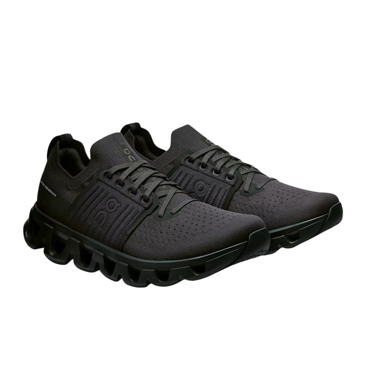 On CloudSwift 4 | Black