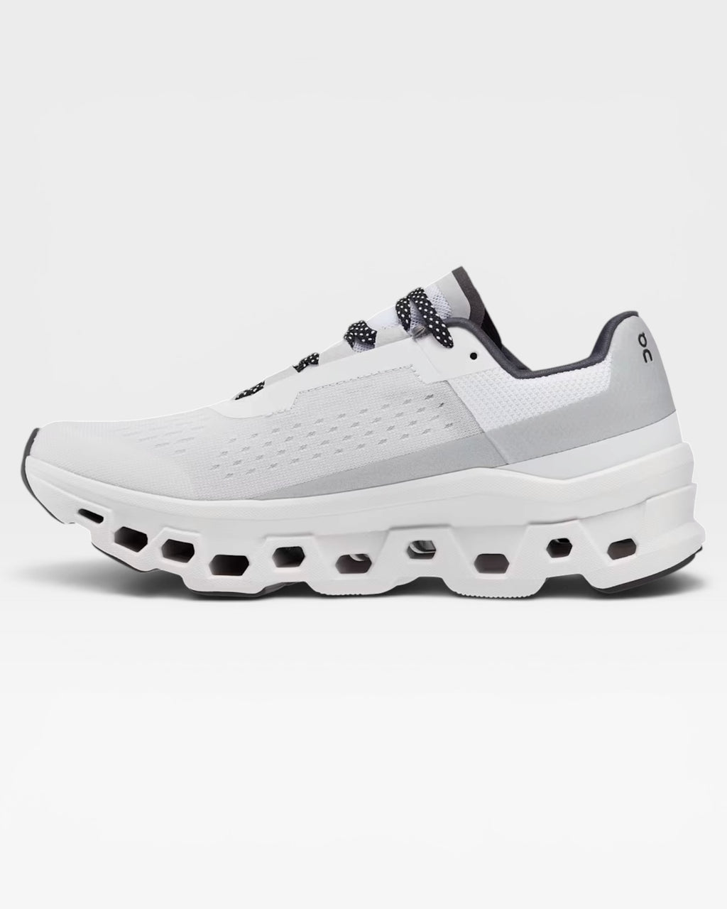 On CloudMonster | All White