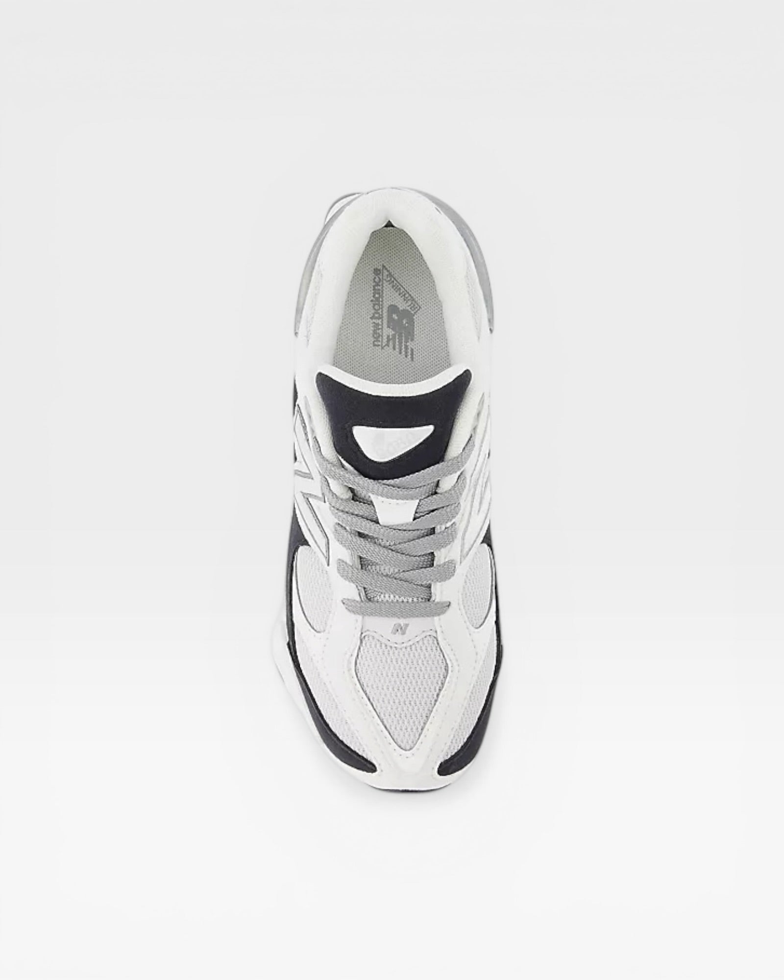 New Balance 9060 | Black & White