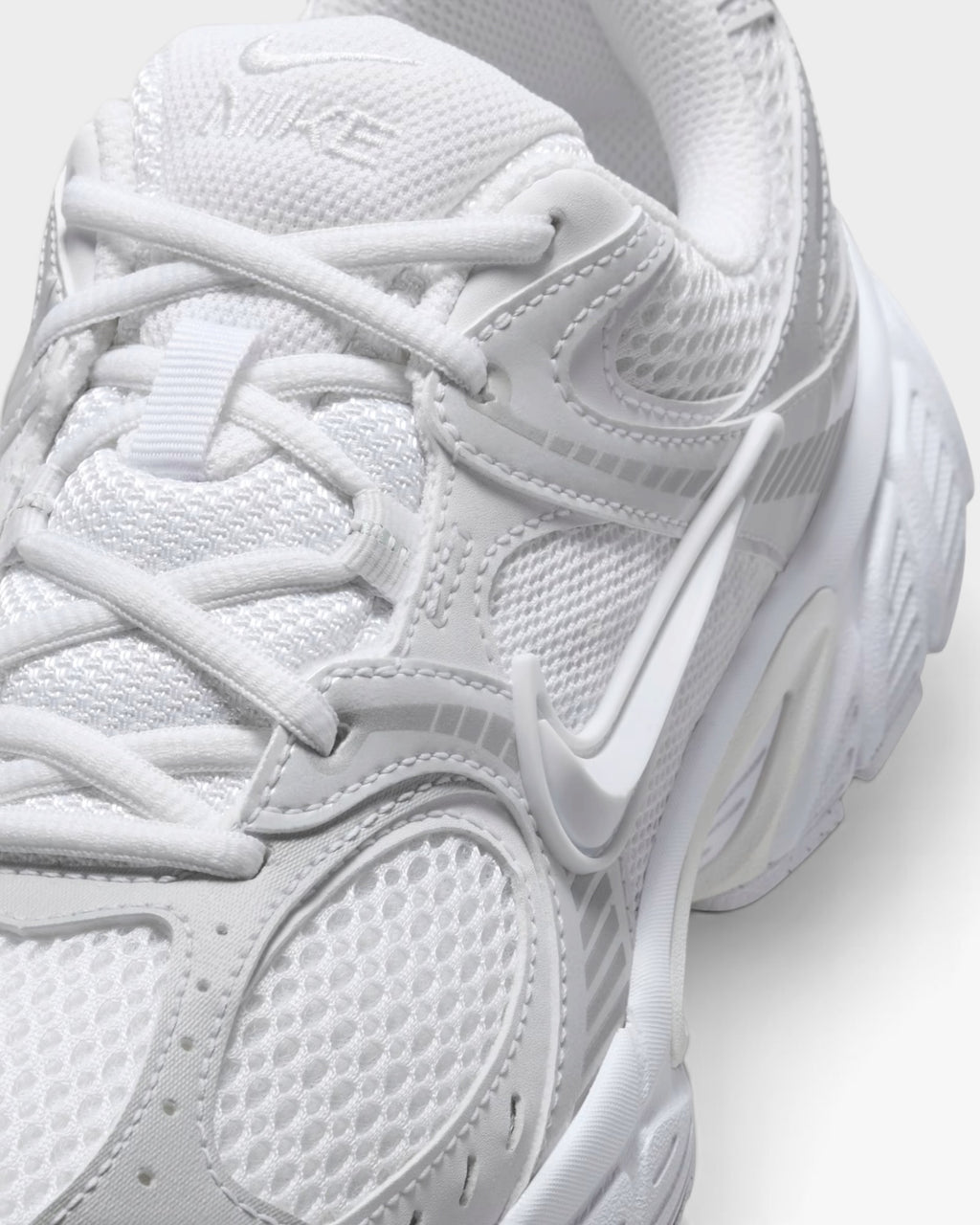 Nike V5 Rnr | White Silver
