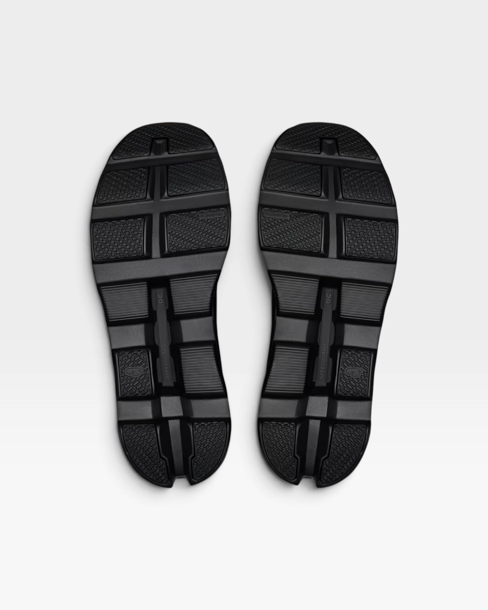 On CloudMonster Void | Black