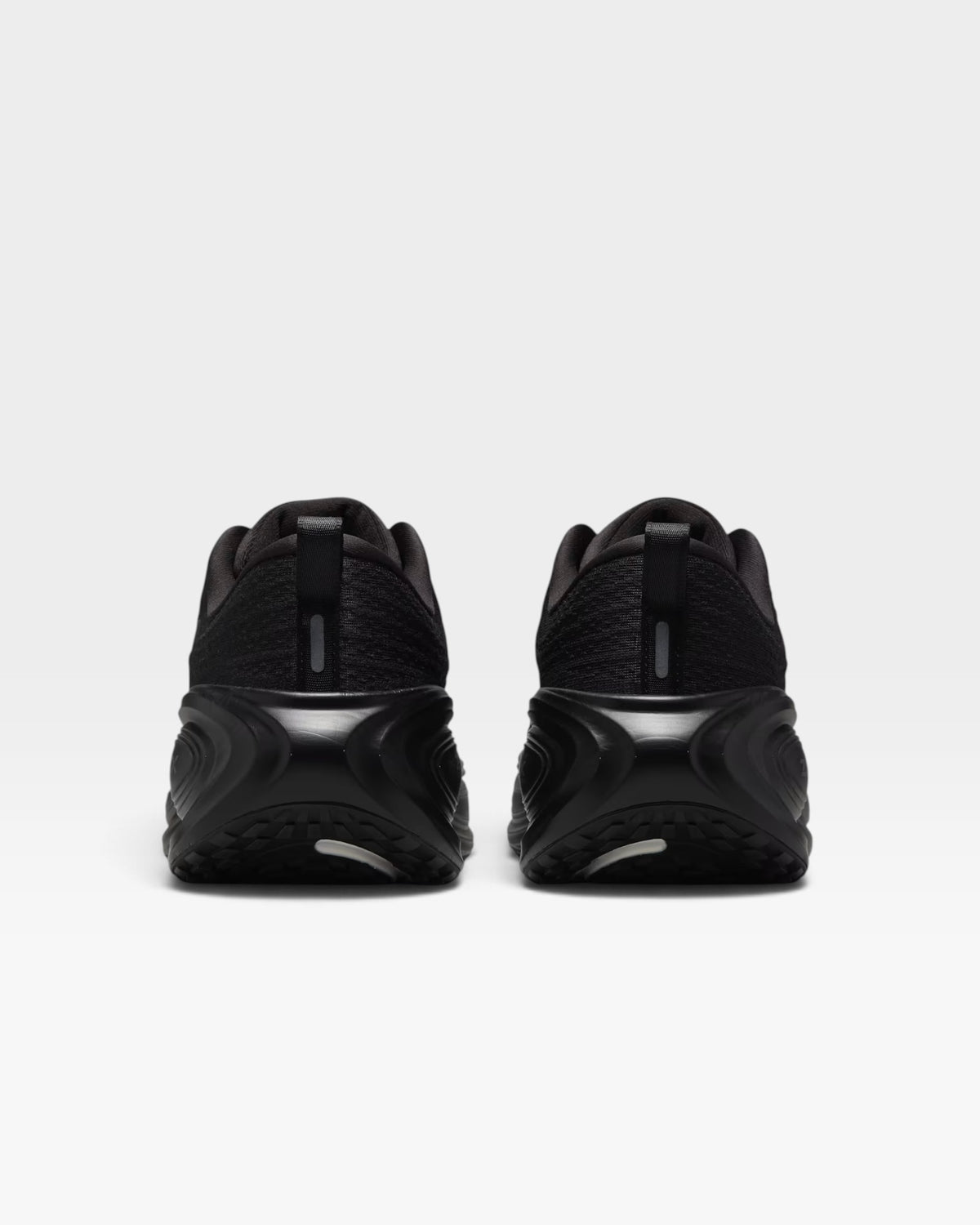 Nike Vomero Plus | Black