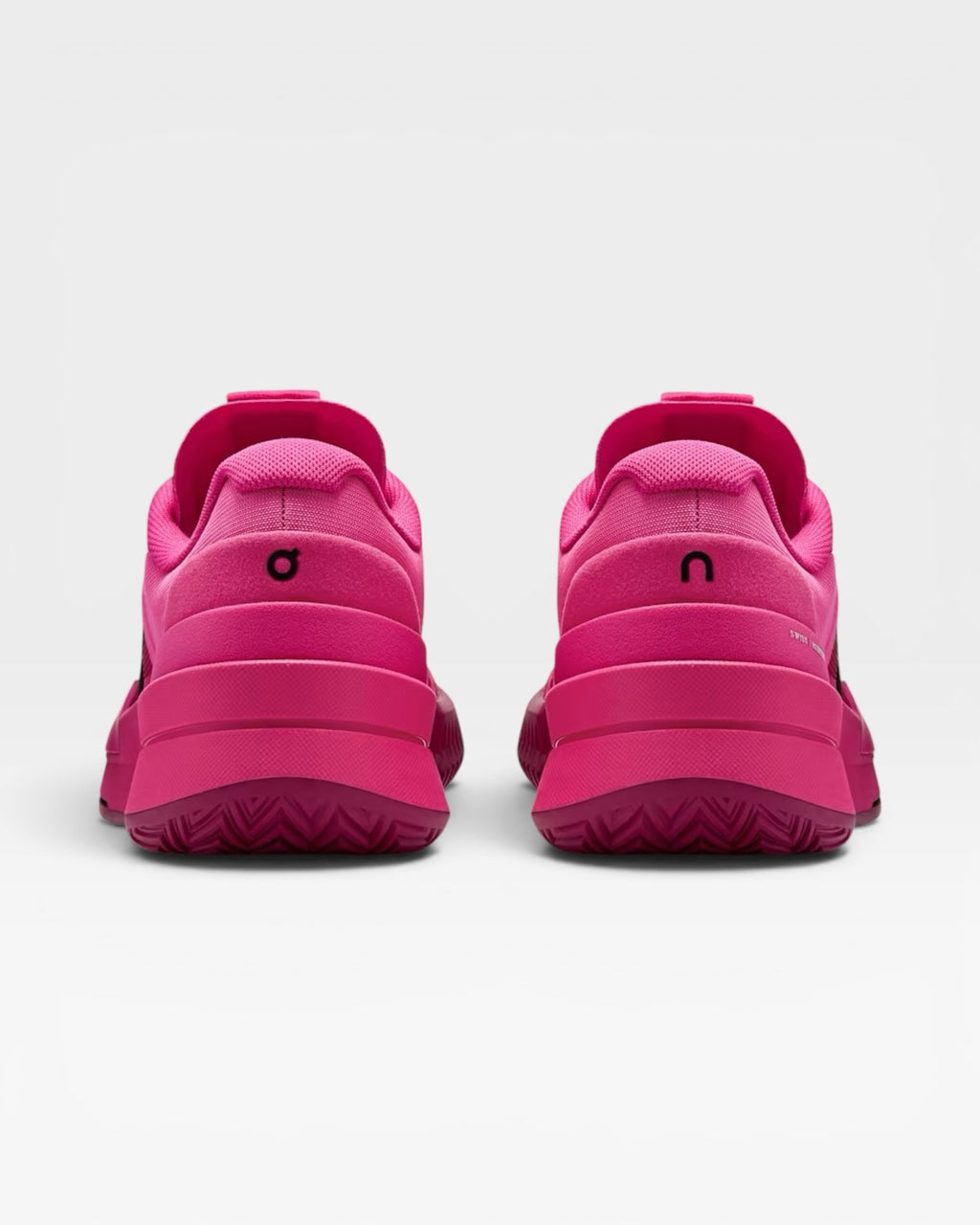 On The Roger Pro 2 | Pink