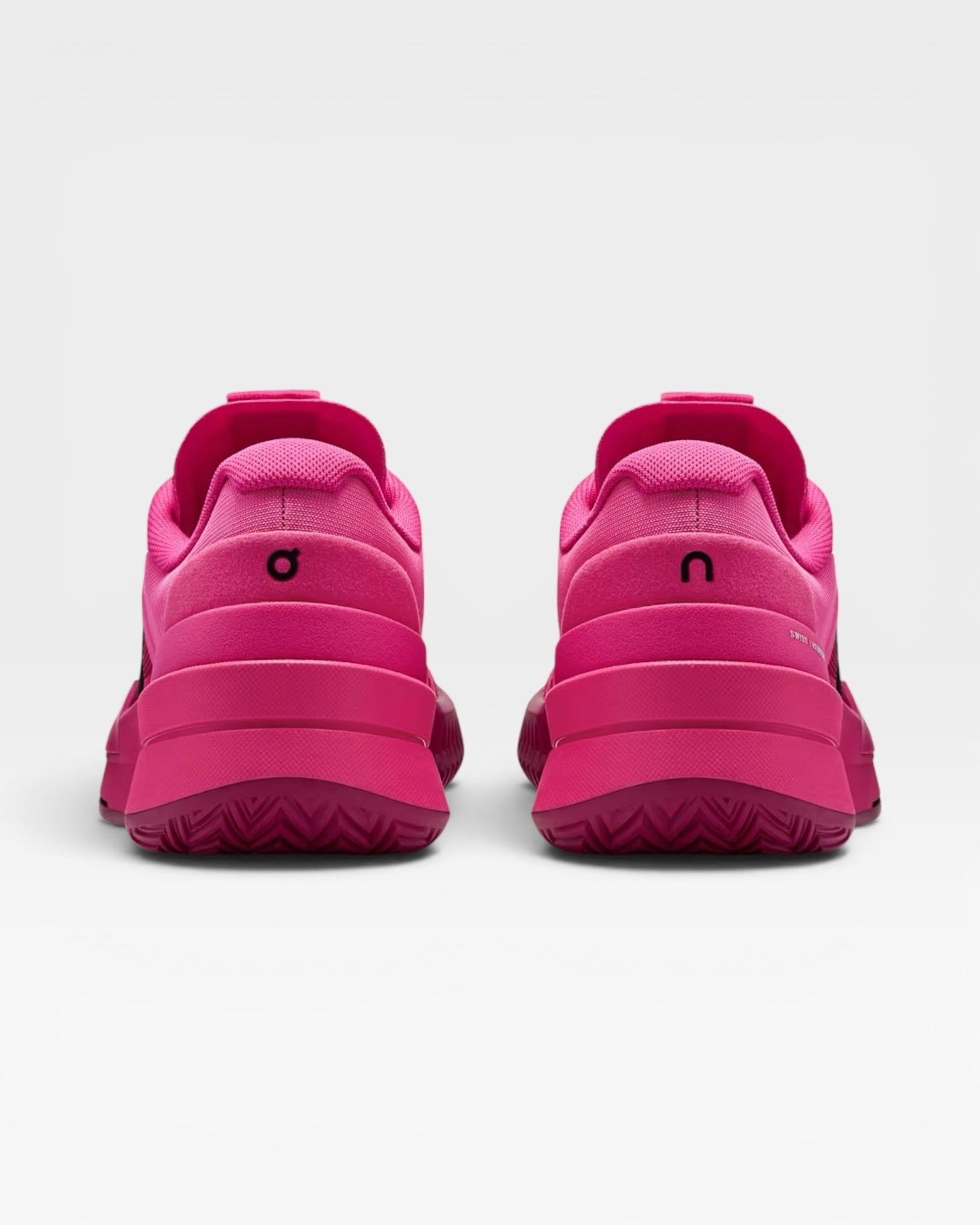 On The Roger Pro 2 | Pink