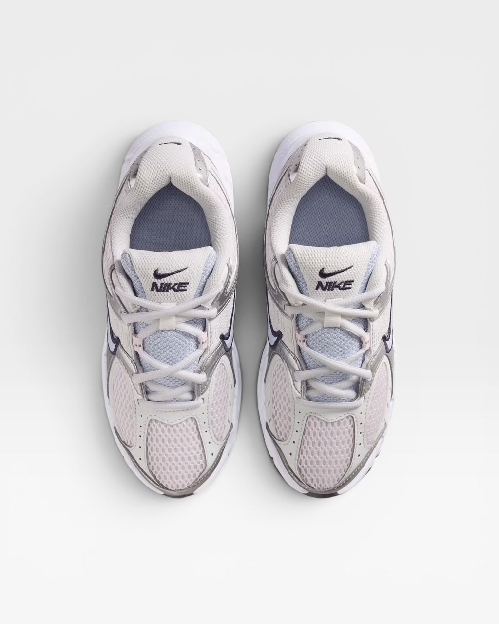 Nike V5 Rnr | Grey