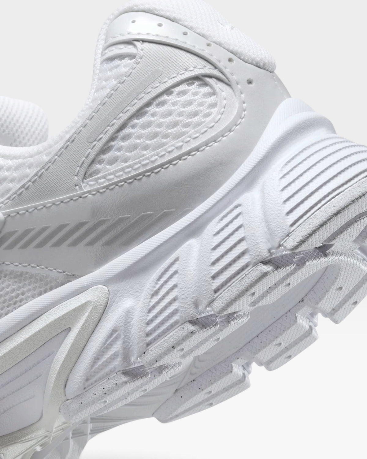 Nike V5 Rnr | White Silver