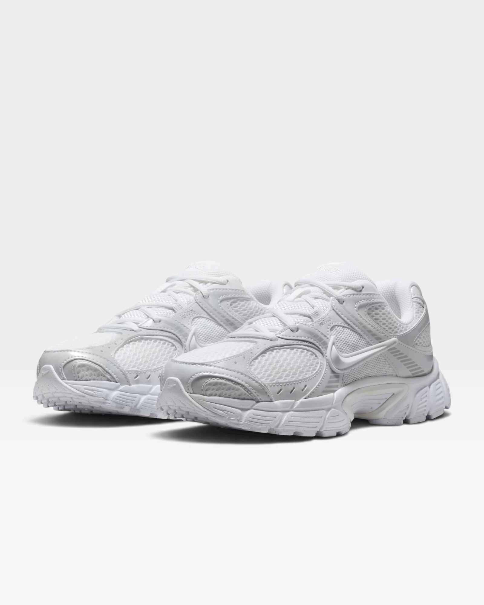Nike V5 Rnr | White Silver