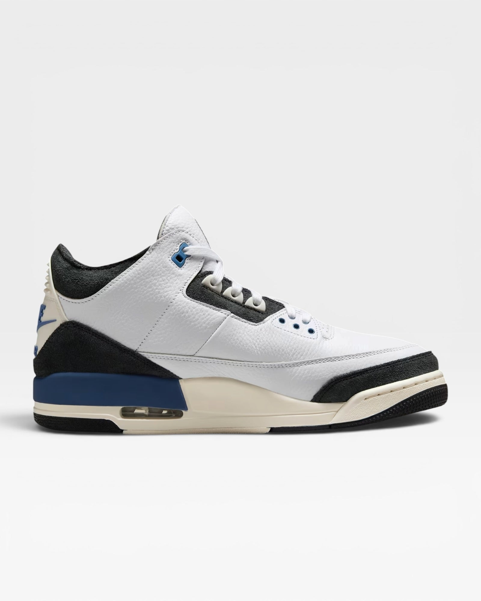 Jordan 3 Retro OG | A Ma Maniere Difussed Blue