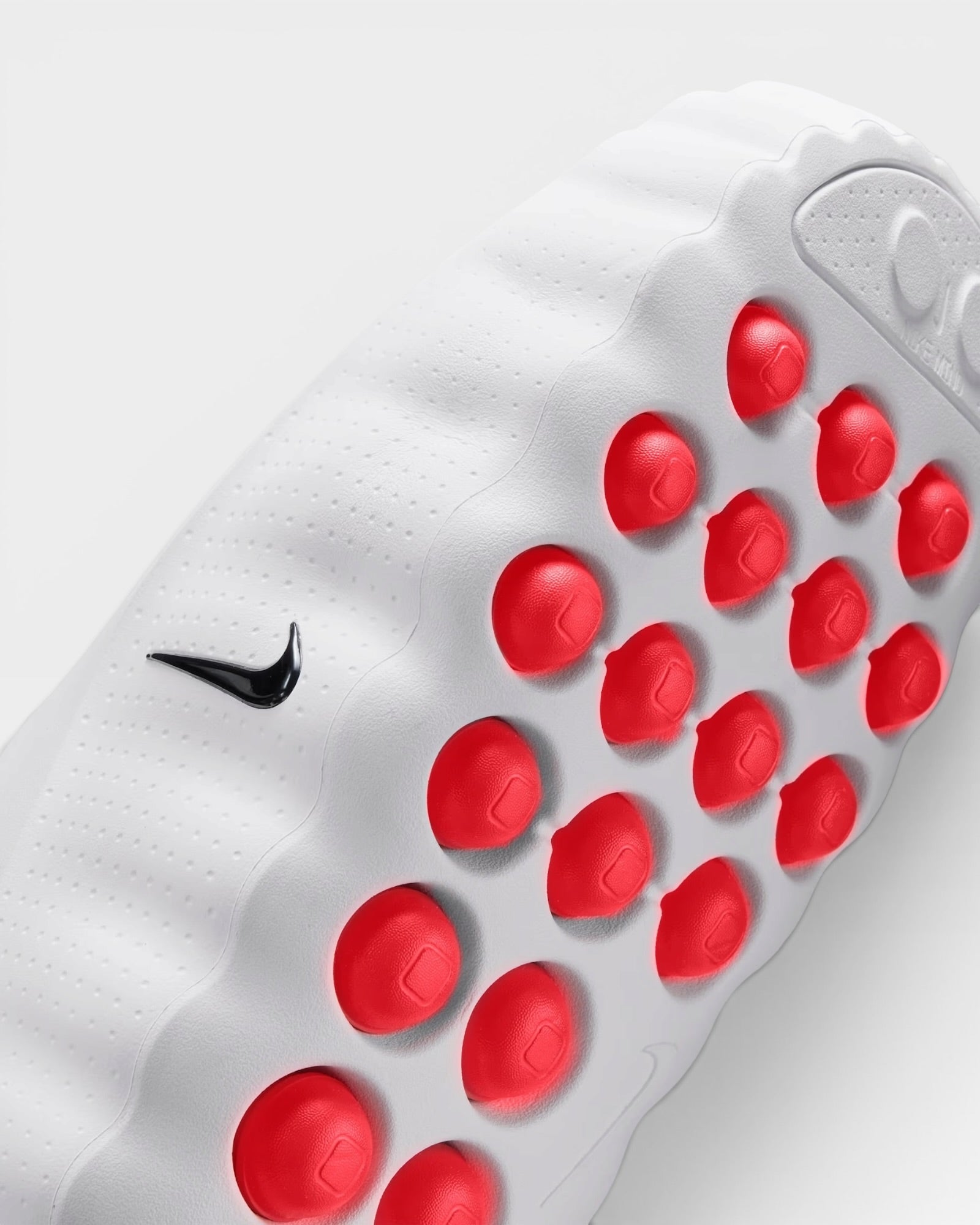 Nike Mind 001
