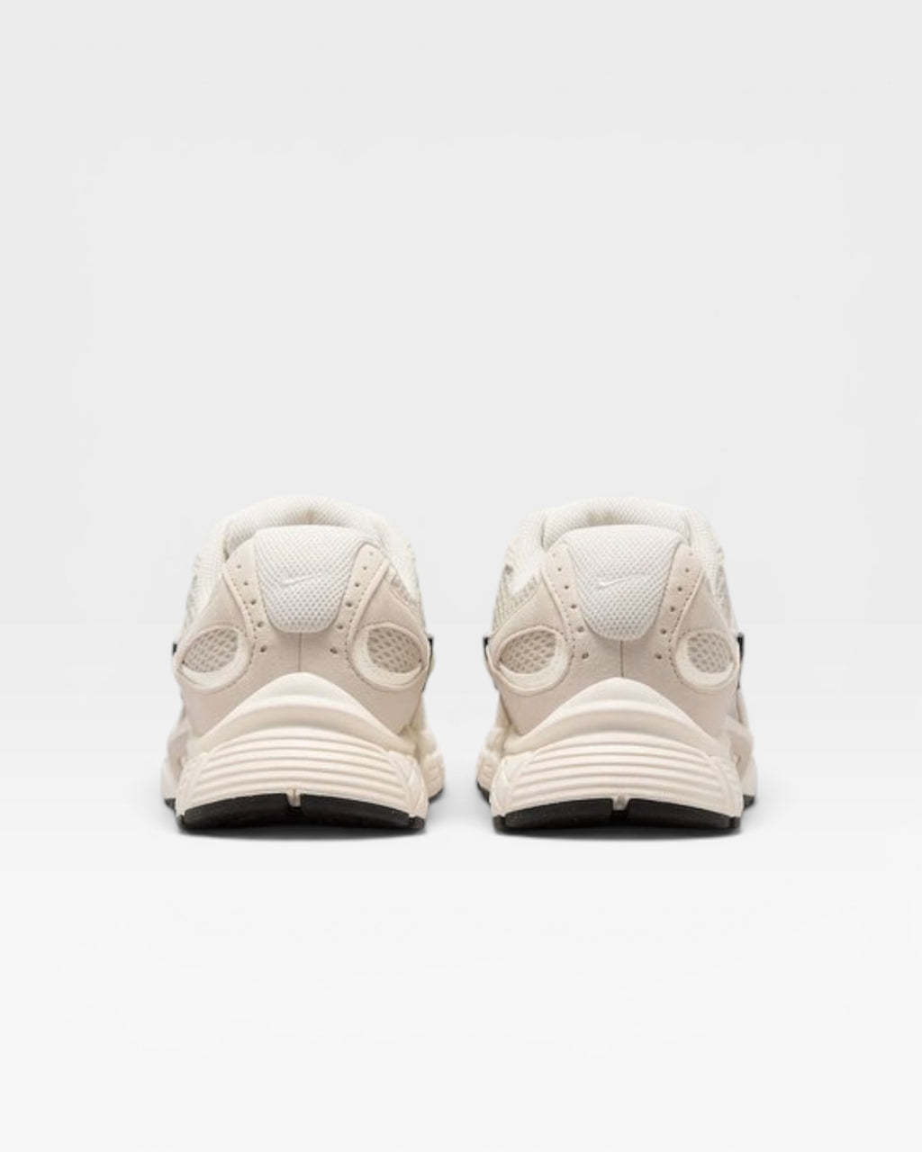 Nike V5 Rnr | Light Oatmel