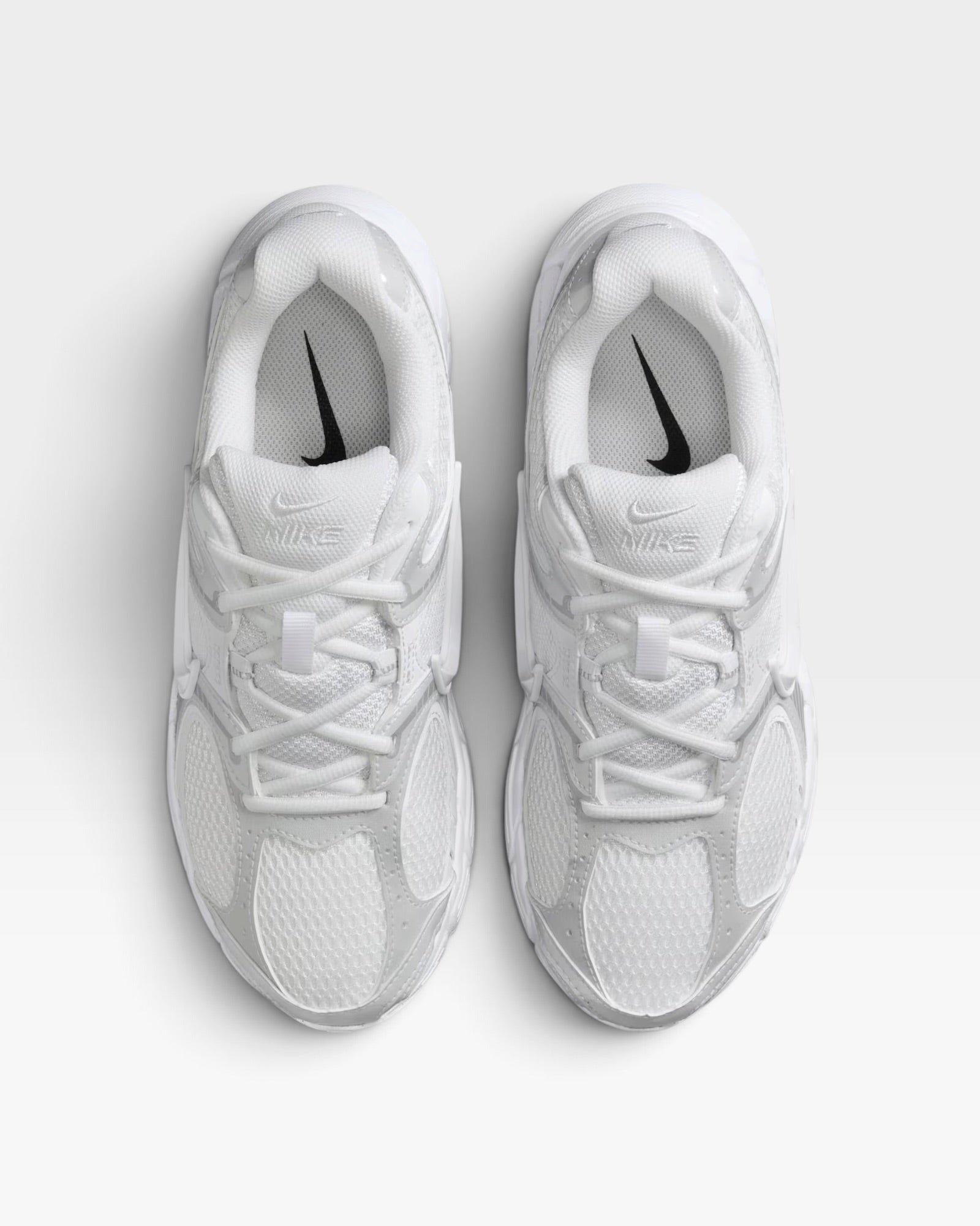 Nike V5 Rnr | White Silver