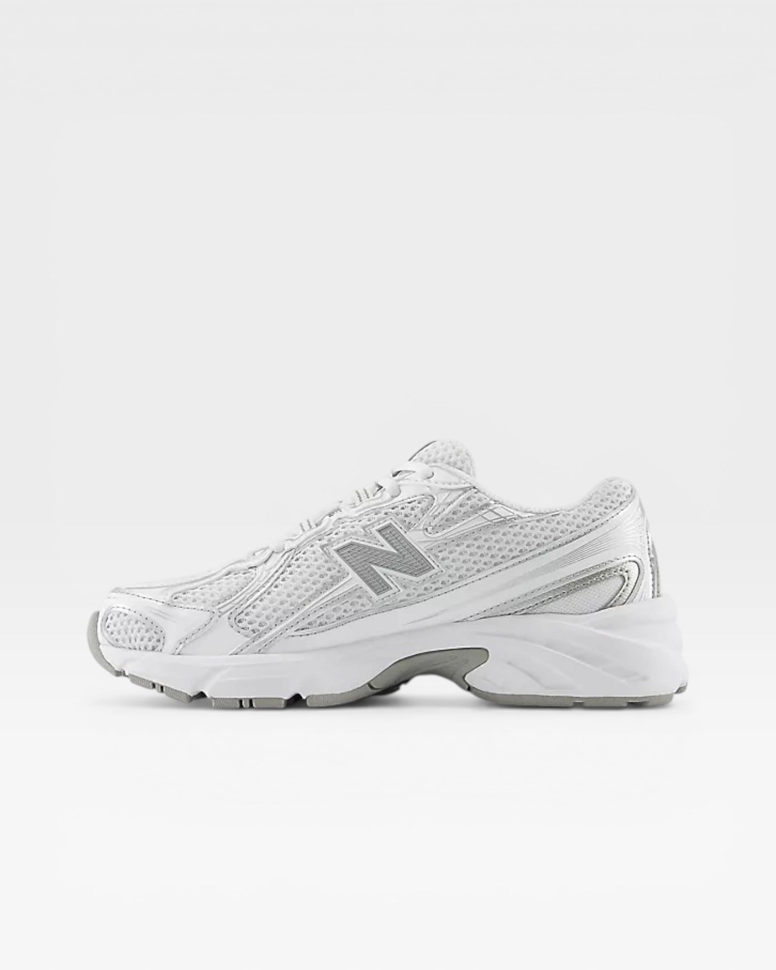 New balance 740 | Metallic Silver