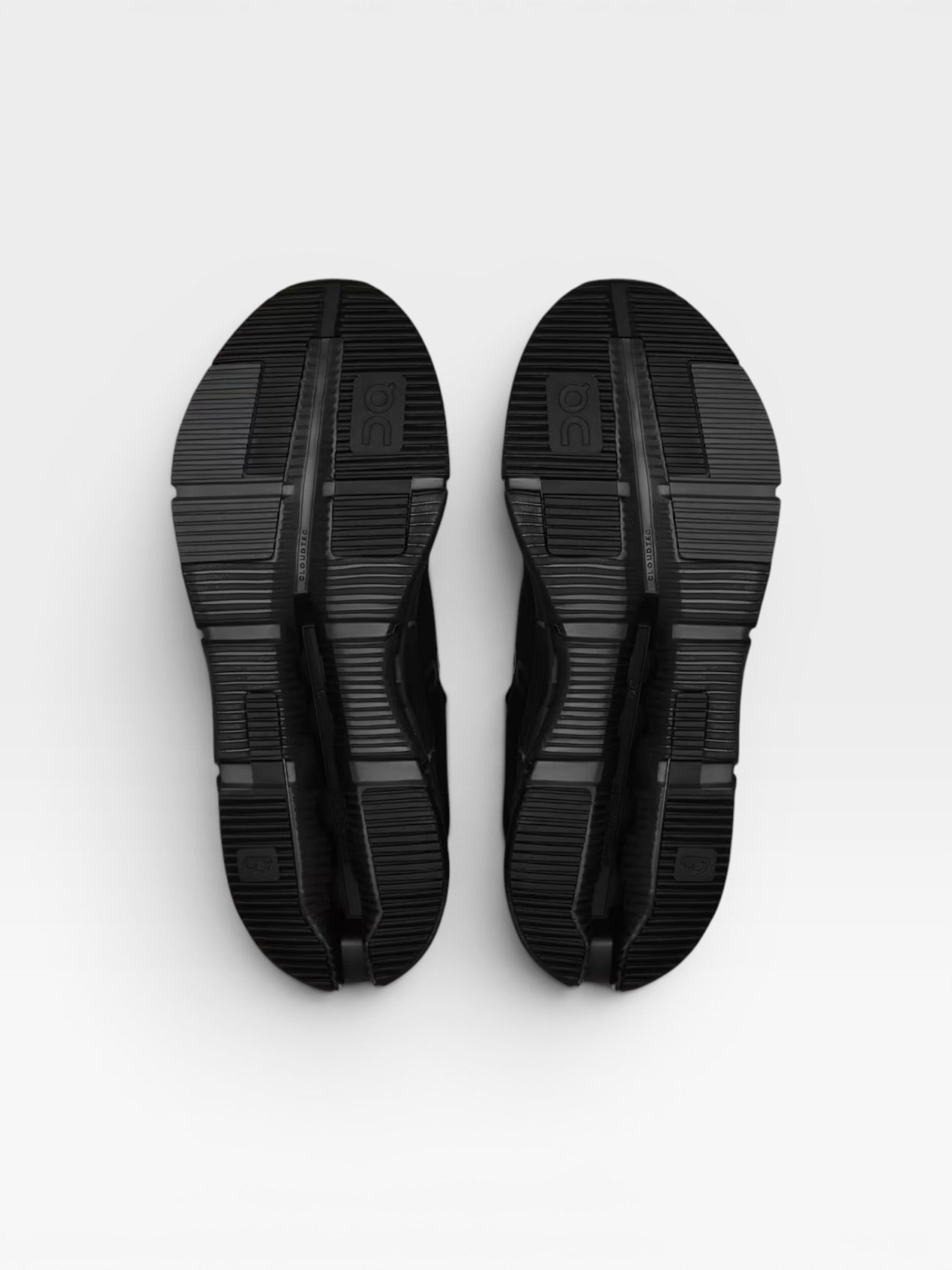 On CloudNova 2 (Sin caja) | Black